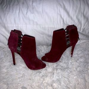 Steve Madden suede purple booties